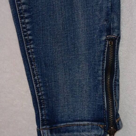 Seven7 Denim Jeggings with Pockets  Women's Size 12 Length: 37" Rise: 9" Inseam: - Picture 6 of 8